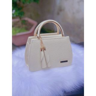 Túi xách nữ kẹp nách đeo chéo quai tròn cứng K79