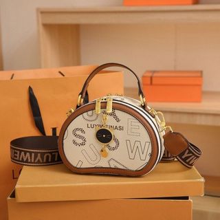 Túi xách nữ kẹp nách đeo chéo tag meo da gạo in chữ kèo khăn lụa K484