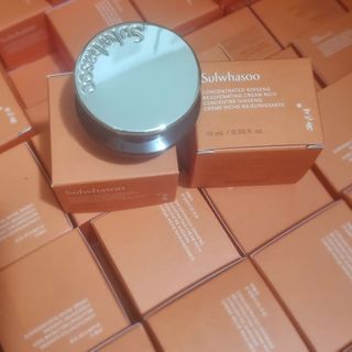 Kem nhân sâm Sulwhasoo Concentrated Ginseng Rejuvenating Cream Rich 10ml – dòng cao cấp mini