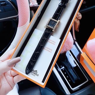 ĐỒNG HỒ NỮ CAO CẤP HERMET DÂY DA NIỀNG ĐÁ VÀNG