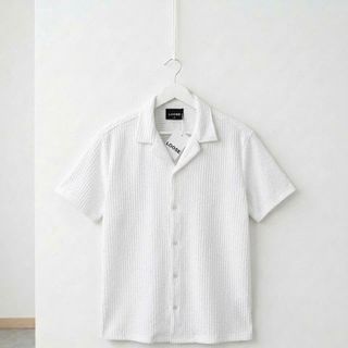 Áo sơ mi nam. Chất cotton vải dệt vân dọc nổi tinh tế.