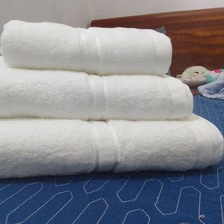 Khăn Tắm Trắng Cotton Siêu Thấm Hút KT 50x100cm, 200g