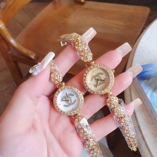 SĂN SALE LỚN ĐỒNG HỒ NỮ THỜI TRANG CHANEU DÂY HOA MẶT LOGO VIỀN HỘT