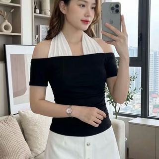 Áo bẹt vai tay ngắn phối yếm cổ