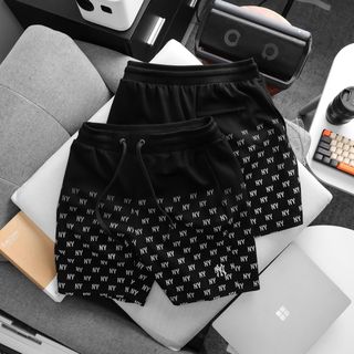 Quần Short nam.  Chất vải Bc cotton mịn dày cực đẹp. Thiết kế logo in nổi.