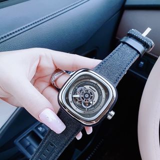 ĐỒNG HỒ NAM SIÊU CẤP 7FRIDAY MÁY CƠ NEW MÀU TRẮNG ĐEN TẶNG DÂY FULLBOX
