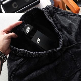 Short wash nam. Chất vải cotton 100% xịn mịn mát.  Vải mềm mượt cao cấp co giãn và mát mẻ.