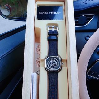 ĐỒNG HỒ NAM SIÊU CẤP 7FRIDAY MÁY CƠ NEW MÀU TRẮNG ĐEN TẶNG DÂY FULLBOX