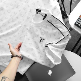 Áo thun nam Cotton 4 chiều xịn.   Bo rip đồng màu, thiết kế basic.