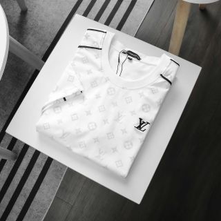 Áo thun nam Cotton 4 chiều xịn.   Bo rip đồng màu, thiết kế basic.