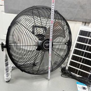 Quạt Tích Điện Năng Lượng Mặt Trời Leamorn – Pin Lớn, Gió Mạnh, Kèm Panel NLMT, Dùng Khi Mất Điện