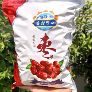 Táo Đỏ Tân Cương  500Gram ,Túi 900Gram