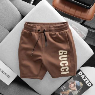 Quần Short nam. Chất vải Bc cotton mịn dày cực đẹp. Thiết kế logo basic.