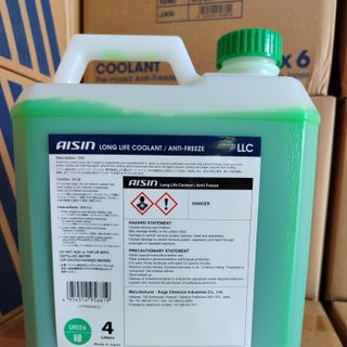 Nước giải nhiệt Aisin 4L xanh và đỏ chính hãng dùng cho ôtô và xe máy