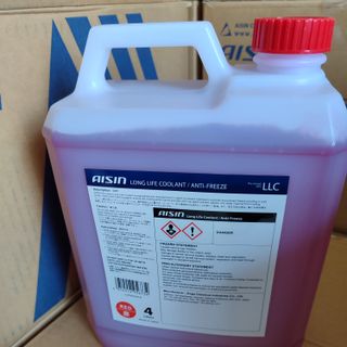Nước giải nhiệt Aisin 4L xanh và đỏ chính hãng dùng cho ôtô và xe máy