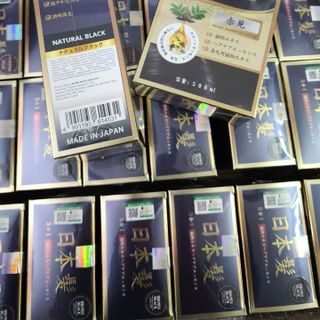 Dầu gội nhuộm phủ bạc tóc Akami Nhật Bản chính hãng - Đen Tự Nhiên