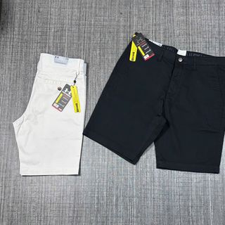Short kaki nam. Co giãn  Phom slim , dài chấm gối.