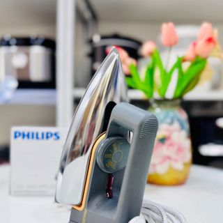Bàn ủi khô Philips HD1172 hàng chính hãng BH 24 tháng