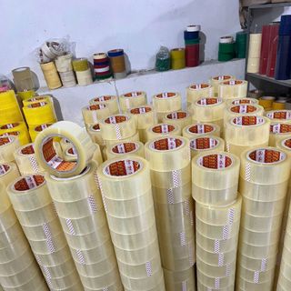 Băng dính opp dán thùng 4.7cm x 100ya ( 235gam/cuộn )