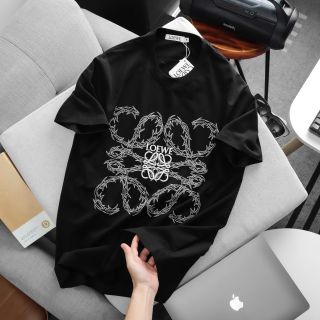 Áo thun nam.  Chất liệu cotton 4 chiều, co giãn mềm.