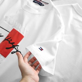 T- shirt nam. Chất thun cotton 4c cao cấp xịn. Mẫu basic bán quanh năm.