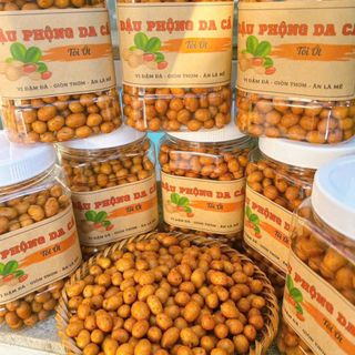 ĐẬU PHỘNG DA CÁ TỎI ỚT 500G GIÒN RỤM BÙI BÉO CAY NHẸ - WINNIE HOUSE
