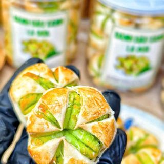 BÁNH ĐẬU XANH LÁ DỨA THƠM NHẸ NGỌT THANH CHUẨN VỊ 300G - WINNIE HOUSE