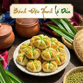 BÁNH ĐẬU XANH LÁ DỨA THƠM NHẸ NGỌT THANH CHUẨN VỊ 300G - WINNIE HOUSE
