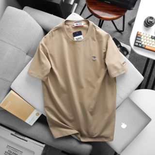 Áo thun nam. Thời Trang Nam. Cotton 4 chiều xịn, sờ vào là thích   Bo rip đồng màu, thiết kế basic.