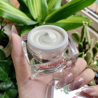 Kem Dưỡng Trắng Da Ban Ngày 5 in 1 [Hũ 10g]