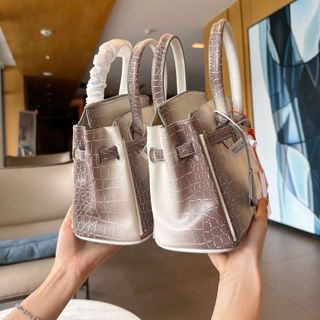 Túi Hm bạch tạng đẳng sờ cấp. Size 25 Hàng Kĩ ( Hàng Giá Tận cưởng