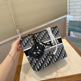 Túi Dior sét đôi công sở lô mới. Size :27 ( Hàng Giá Tận Xưởng )