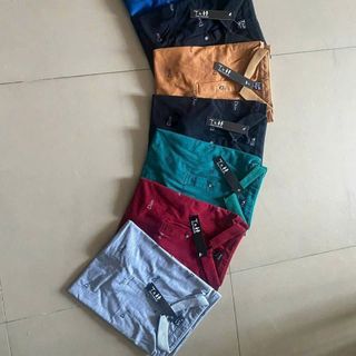 Áo thun cotton tròn và trụ