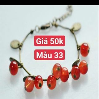 Vòng tay giá sỉ 10k nè y hình màu đỏ