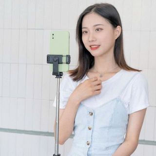GẬY CHỤP HÌNH R1 BLUETOOTH 3 CHÂN CÓ REMOTE