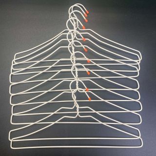 Móc Nhựa Trắng Tiệm Giặt – Giá Sỉ
