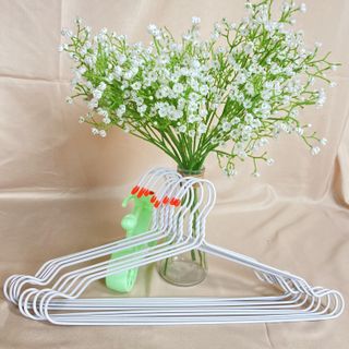 Móc Nhựa Chuyên Dụng Cho Tiệm Giặt Ủi Giá Sỉ