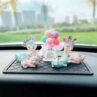 Set Trang Trí Gia Đình Hươu Mini Đặt Taplo Ô Tô, Bàn Học, Phòng Khách – Phong Cách Đáng Yêu Khaihuyato