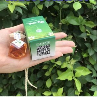 Tinh dầu thiên nhiên Quốc Mộc 10 ml treo xe, treo phòng, treo tủ quần áo