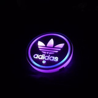 Lót Cốc Nước ô tô Có Đèn LED RGB Cảm Biến Rung Chống Trượt Cổng Sạc USB