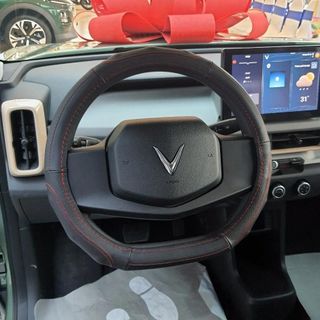 Bọc Vô Lăng VinFast D cut Da Cừu Size 36cm Limo Green, VF5, VF6, VF7,VF8, VF9, E34 Cao Cấp Sang Trọng Mềm Mại