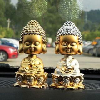 Tượng Thích Ca Mâu Mạ Vàng Đính Đá Đầu Lò Xo Trang Trí Taplo Bàn Làm Việc Mang Lại An Nhiên May Mắn Decor Phòng Trang Trí Nhà