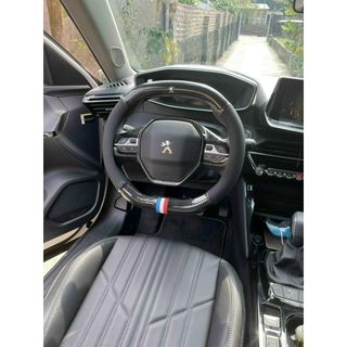 Bọc Vô Lăng D Cut 2 Đầu Vân Carbon Dành Cho Xe Peugoet 40 Size 34cm khaihuyauto