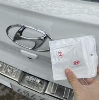 Bộ 2 Chi Tiết Miếng Dán Silicon Chống Va Đập Góc Xe Cửa Ô Tô - Full Hãng Xe