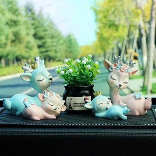 Set Hươu Gia Đình Dễ Thương Trang Trí Taplo Ô Tô, Bàn Làm Việc ,Phòng Khách - Mộc Lan Car