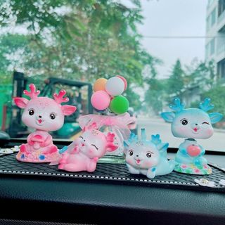 Set Gia Đình Nai Trang Trí Taplo Ô Tô, Bàn Làm Việc, Góc Học Tập Đầu Nai Lắc Lư Dễ Thương