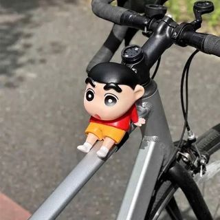 Mô Hình Shin Hoạt Hình Cute – Trang Trí Taplo, Đuôi Xe Ô Tô & Giá Đỡ Điện Thoại Mini