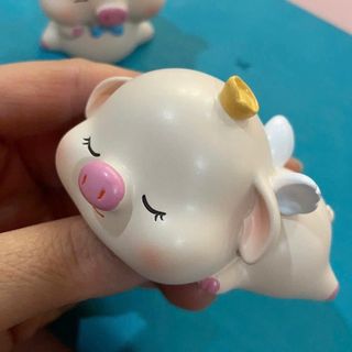 Bộ Set Trang Trí Taplo Ô Tô Heo Hồng Siêu Dễ Thương Dùng Cho Bàn Làm Việc Góc Học Tập Phụ Kiện Nội Thất
