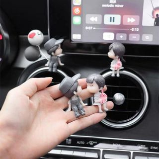 Mô hình cặp đôi bé trai bé gái trang trí xe hơi - Búp bê tình nhân trang trí nội thất xe hơi