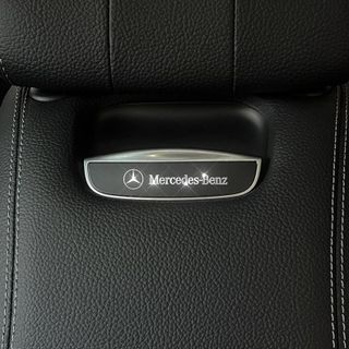 5cmx1.5cm-Tem nhôm full logo các hãng xe dán nội thất ô tô Toyota,Huyndai,Audi....
